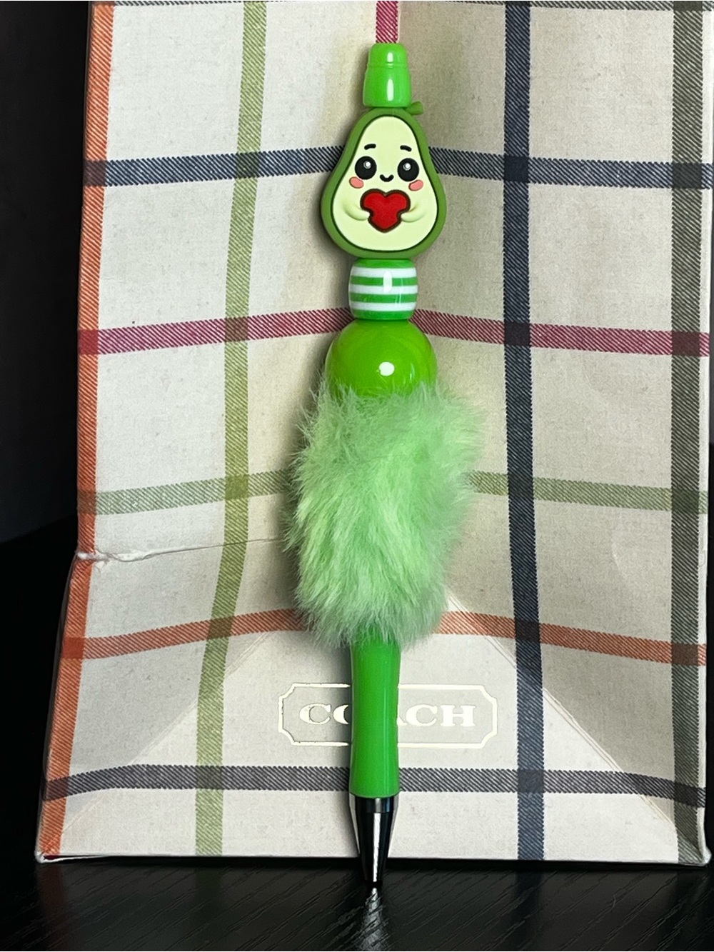 Pens By Alex - Avocado - Picture 2 of 5